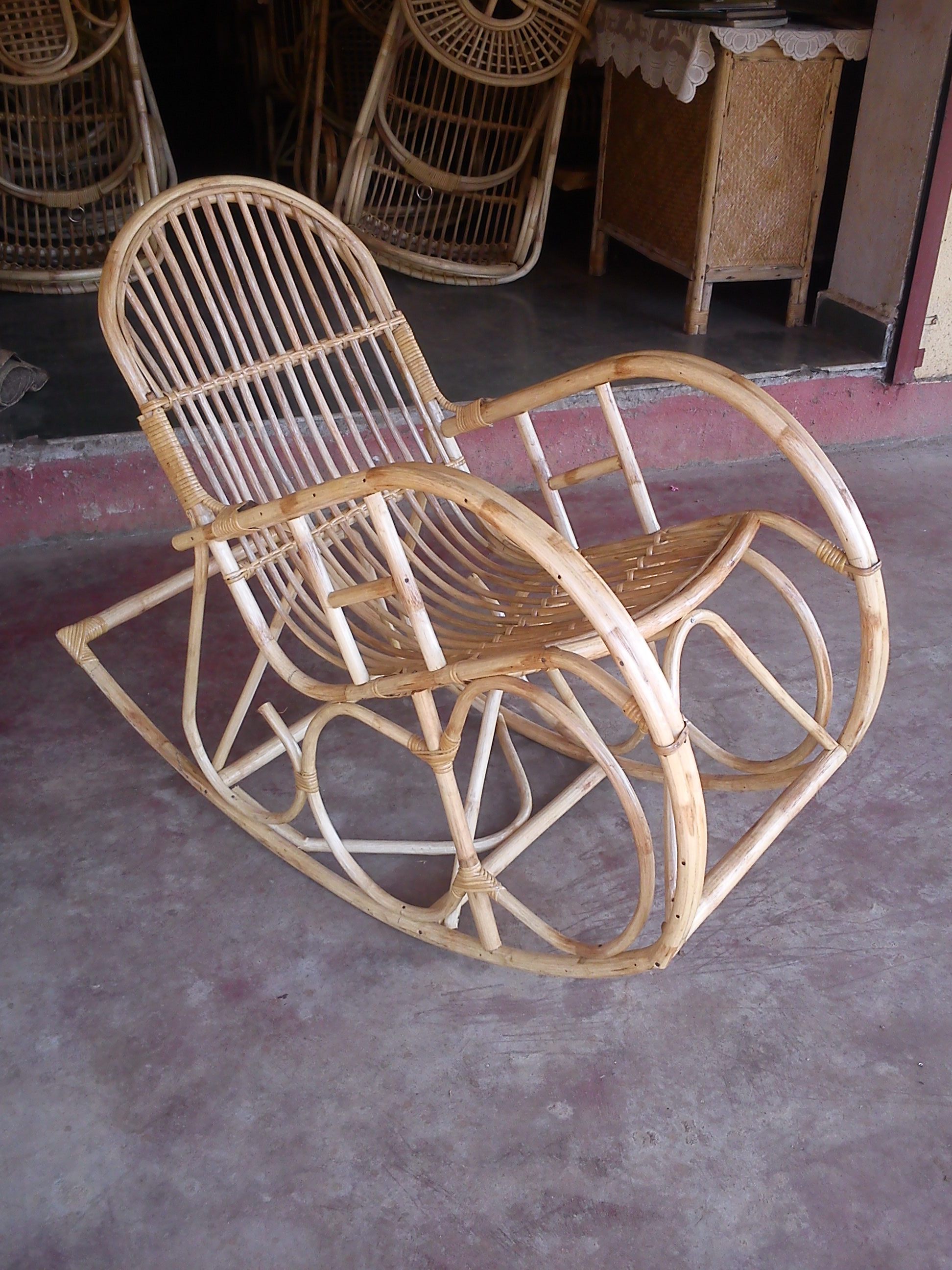 Manufacturers Exporters and Wholesale Suppliers of Rocking chair Dodamarg Maharashtra